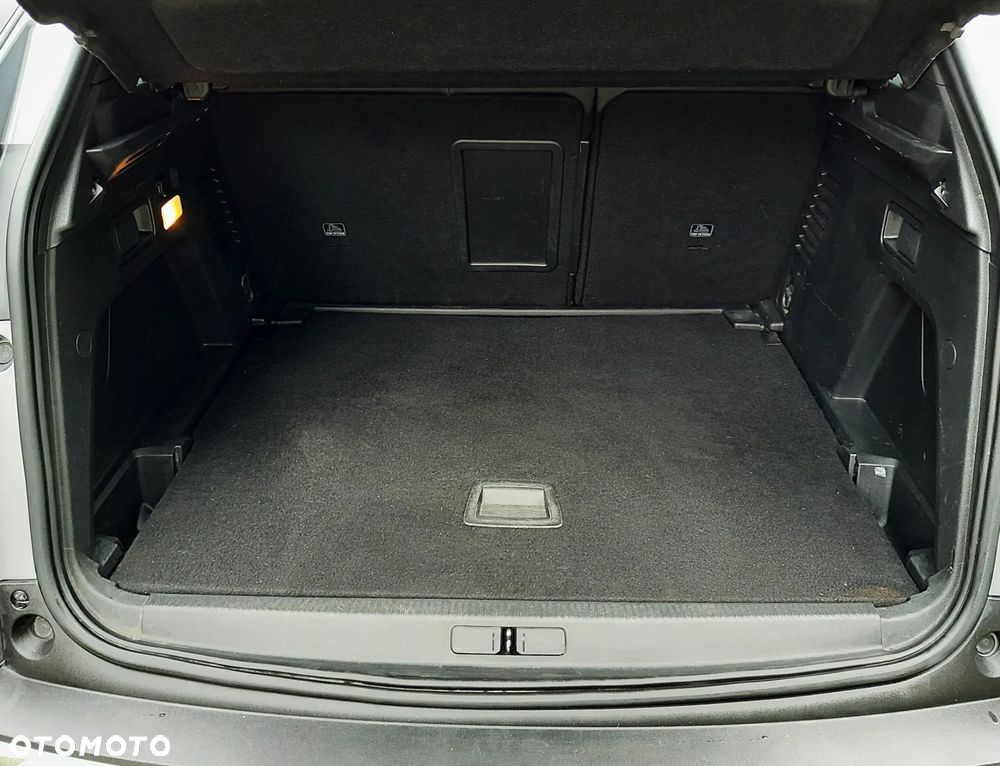 Peugeot 3008 BlueHDi 130 Stop & Start EAT8 Allure Pack - 24