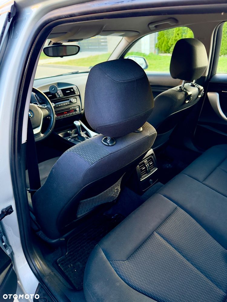 BMW Seria 1 114i - 14