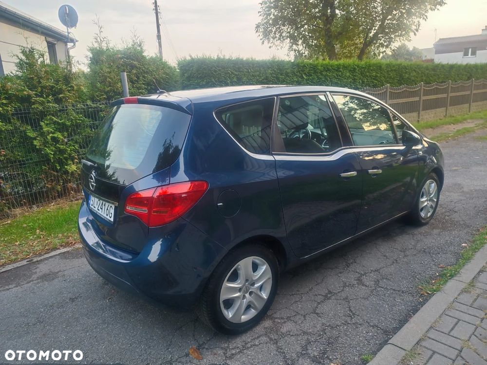 Opel Meriva - 9