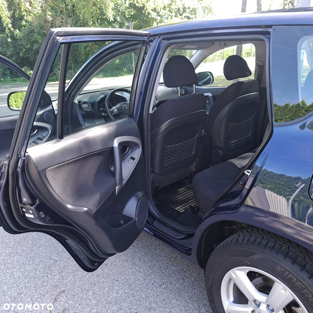 Toyota RAV4 2.0 4x4 Sol - 8