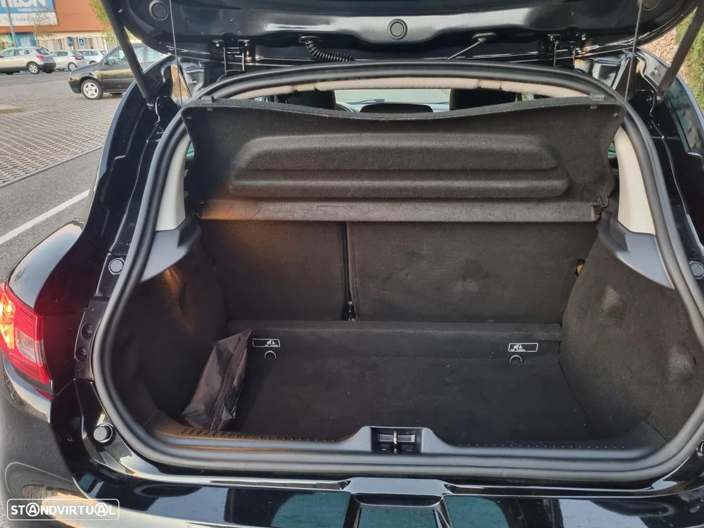 Renault Clio 1.5 dCi Limited - 25