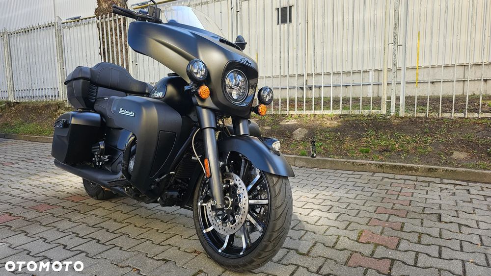 Indian Roadmaster - 1