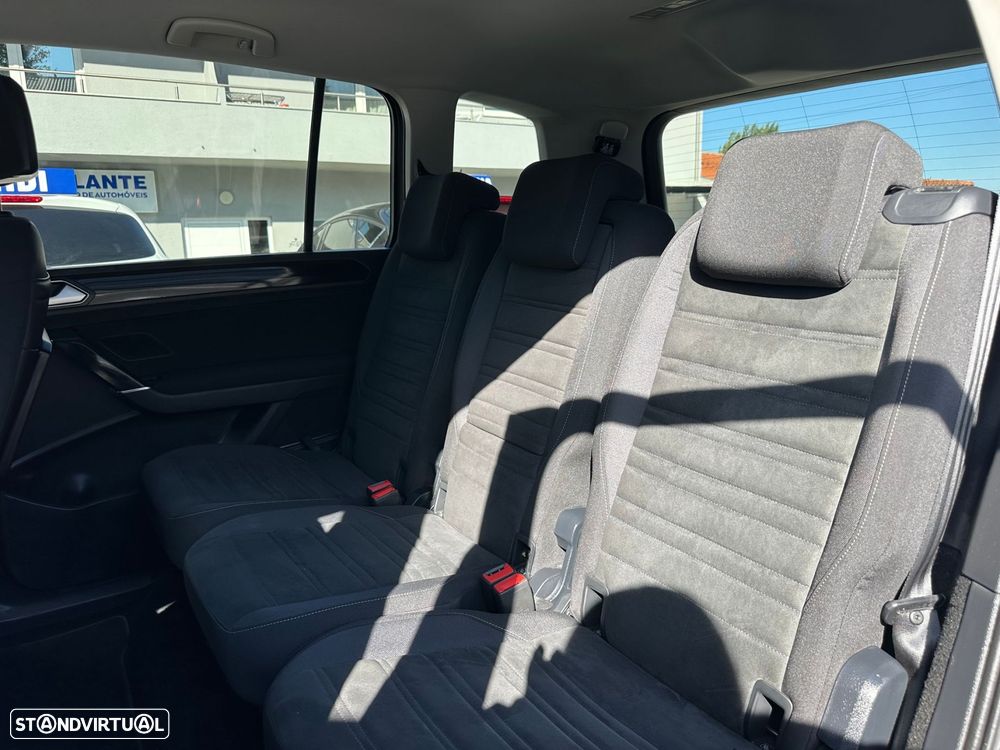 VW Touran 2.0 TDI Highline DSG - 10