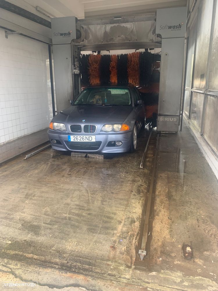 BMW 323 - 3
