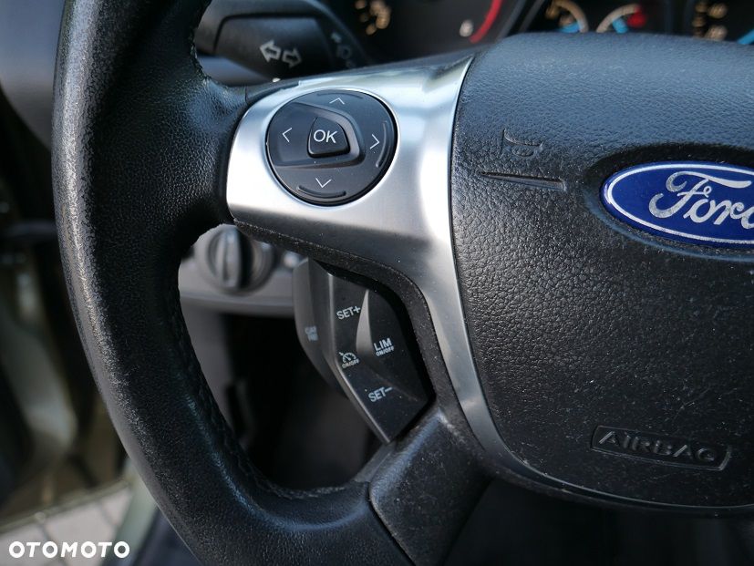 Ford Kuga 2.0 TDCi 4x4 Titanium - 13