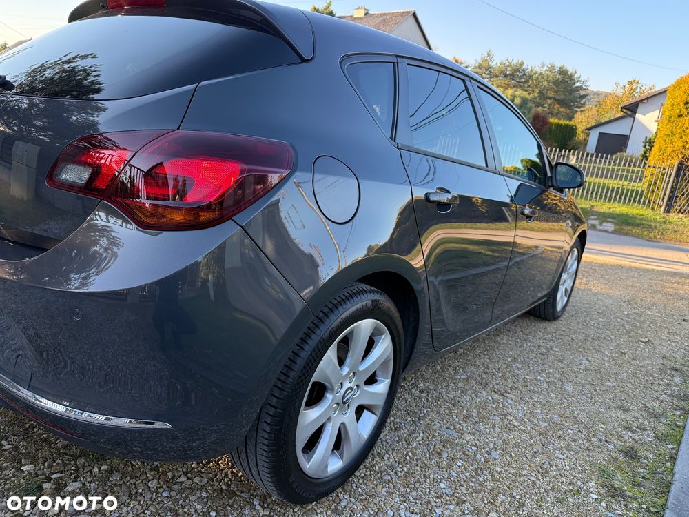 Opel Astra IV 1.4 T Active - 18