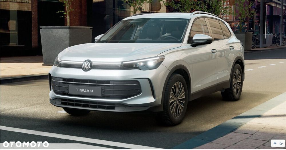 Volkswagen Tiguan - 4