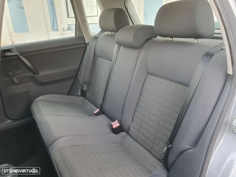 VW Polo 1.2 Live+ - 23