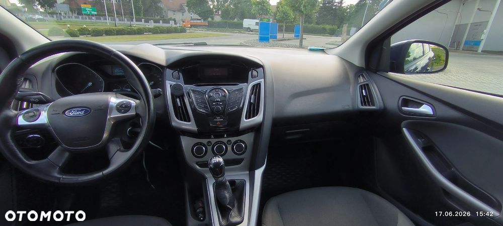 Ford Focus 1.6 Trend - 14