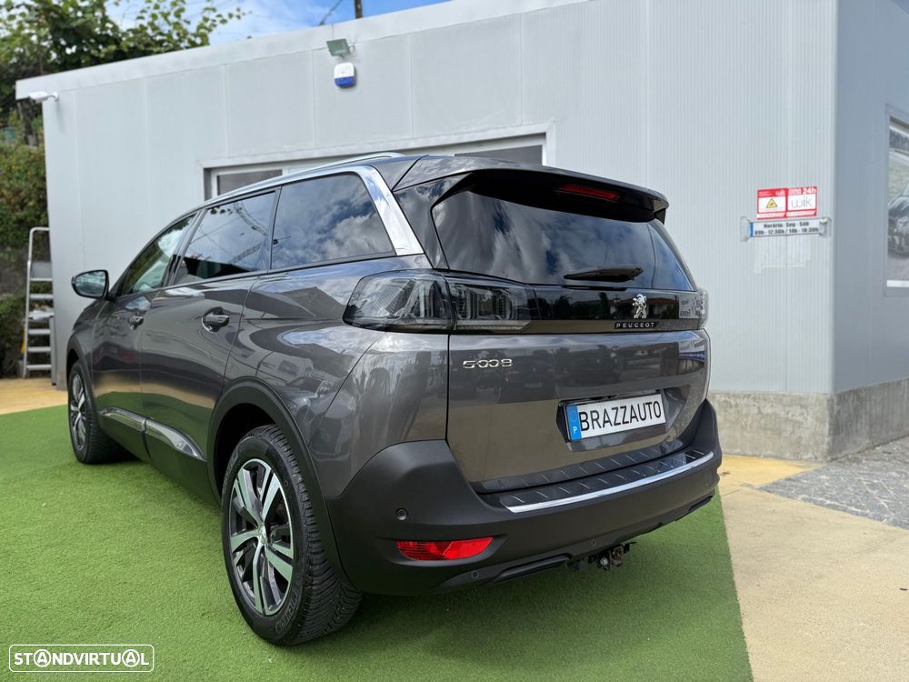 Peugeot 5008 1.5 BlueHDi Allure Pack EAT8 - 36