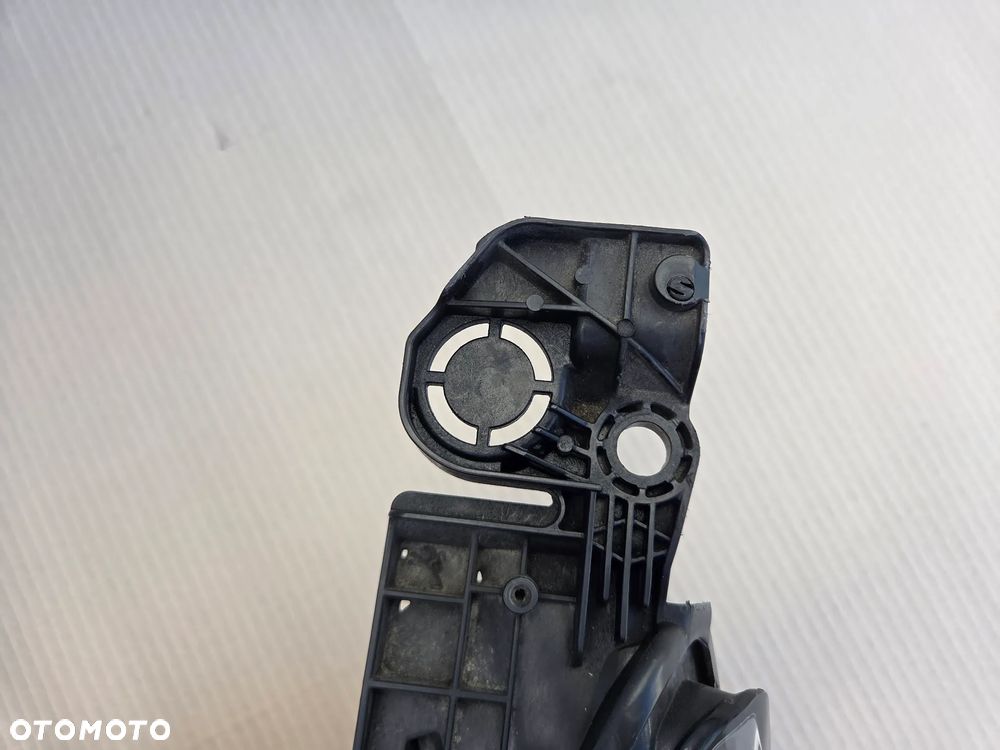 Lampa przednia lewa Peugeot 308 T9 LIFT  9816990680 - 10