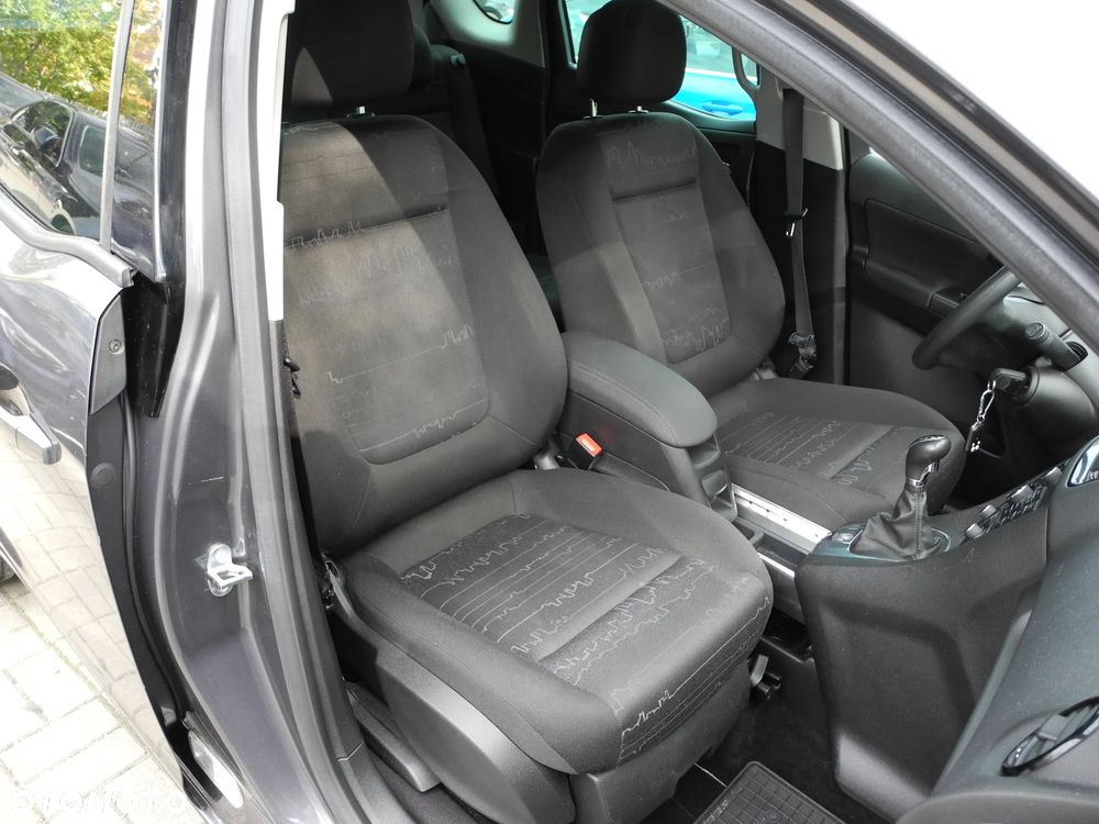 Opel Meriva - 15