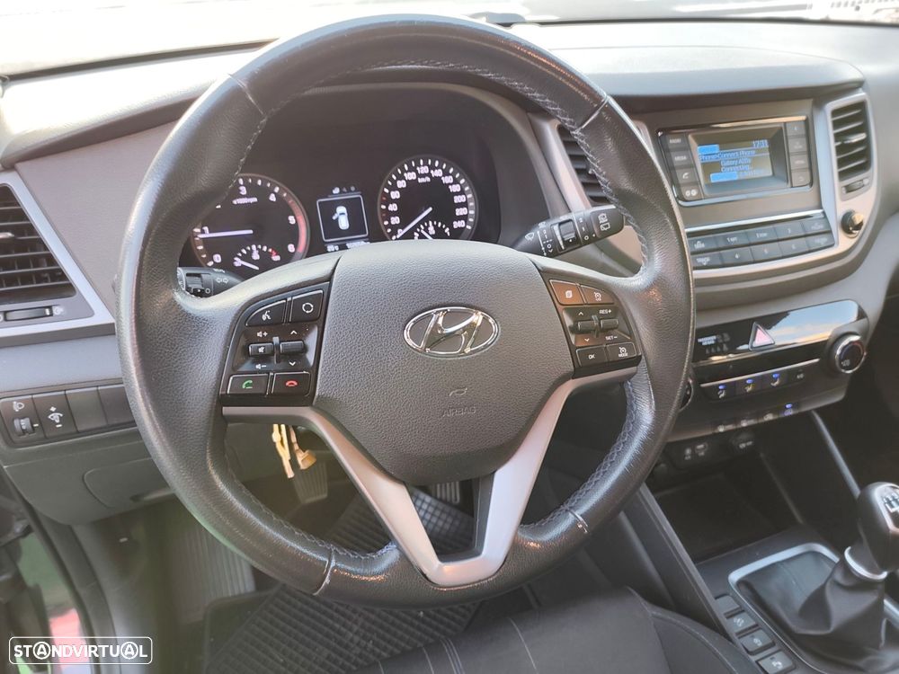 Hyundai Tucson 1.7 CRDi Creative - 16