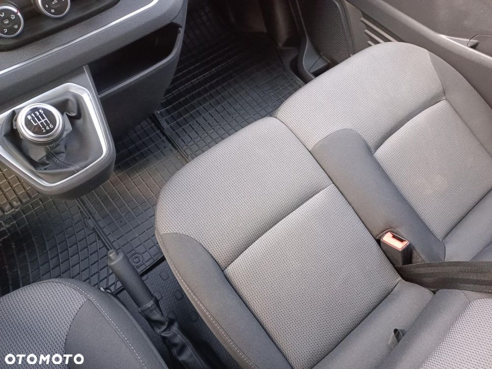 Renault trafic - 14