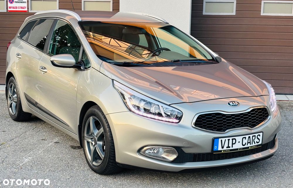 Kia Ceed 1.6 GDI Business Line - 3