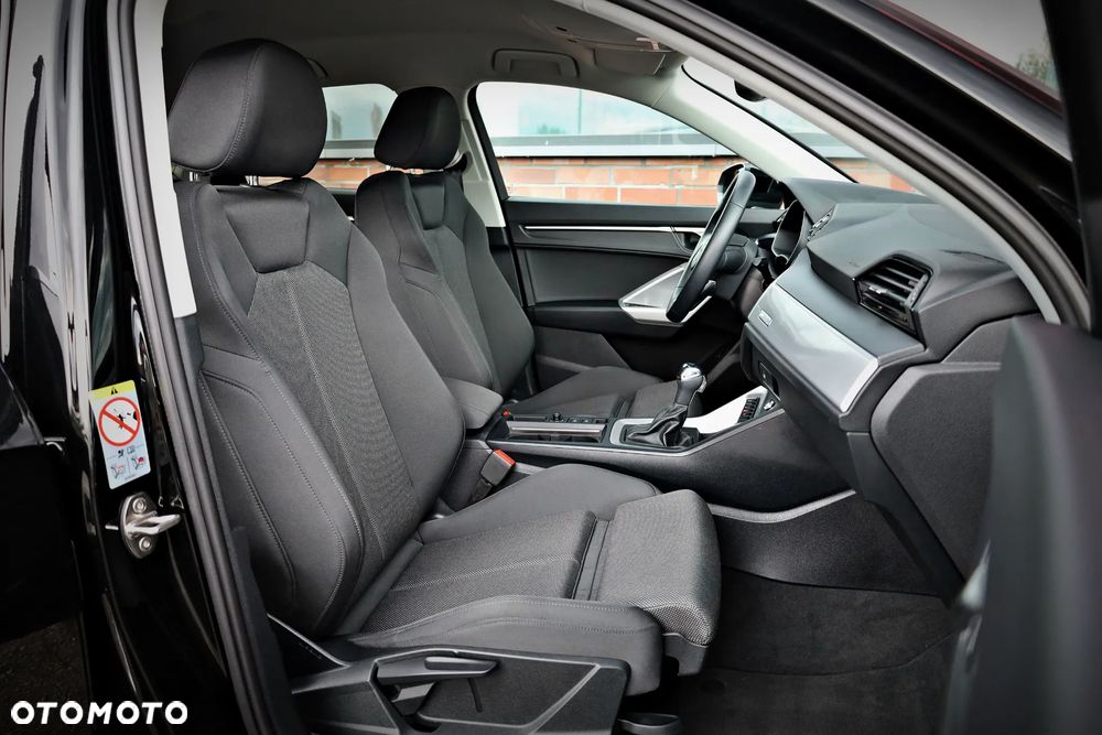 Audi Q3 Sportback - 27