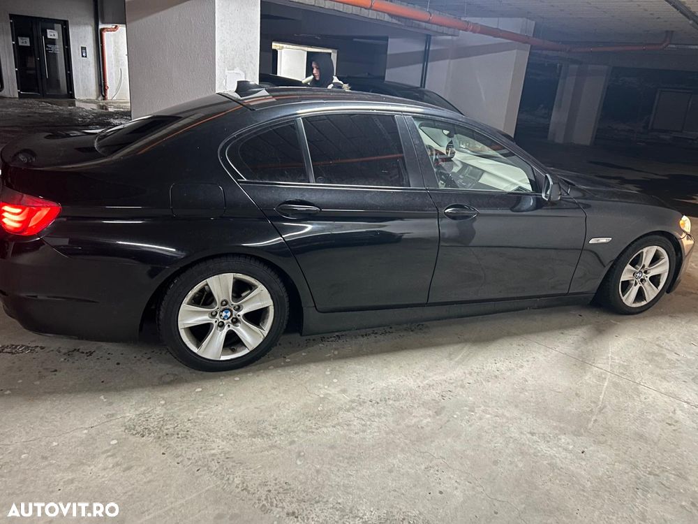BMW Seria 5 520d - 2
