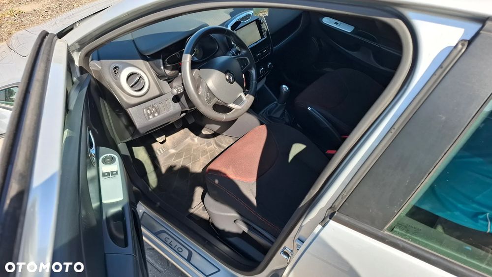 Renault Clio 1.2 16V Alize EU6 - 11