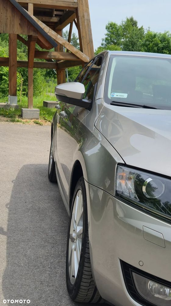 Skoda Octavia 2.0 TDI Elegance - 22