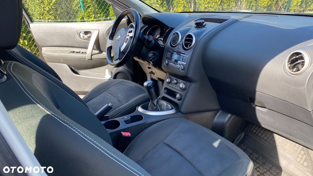 Nissan Qashqai - 14