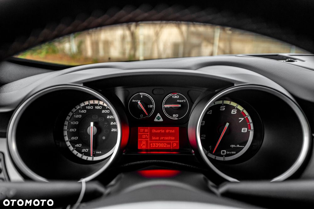 Alfa Romeo Giulietta 1.8 TBi 16V TCT Quadrifoglio Verde - 27