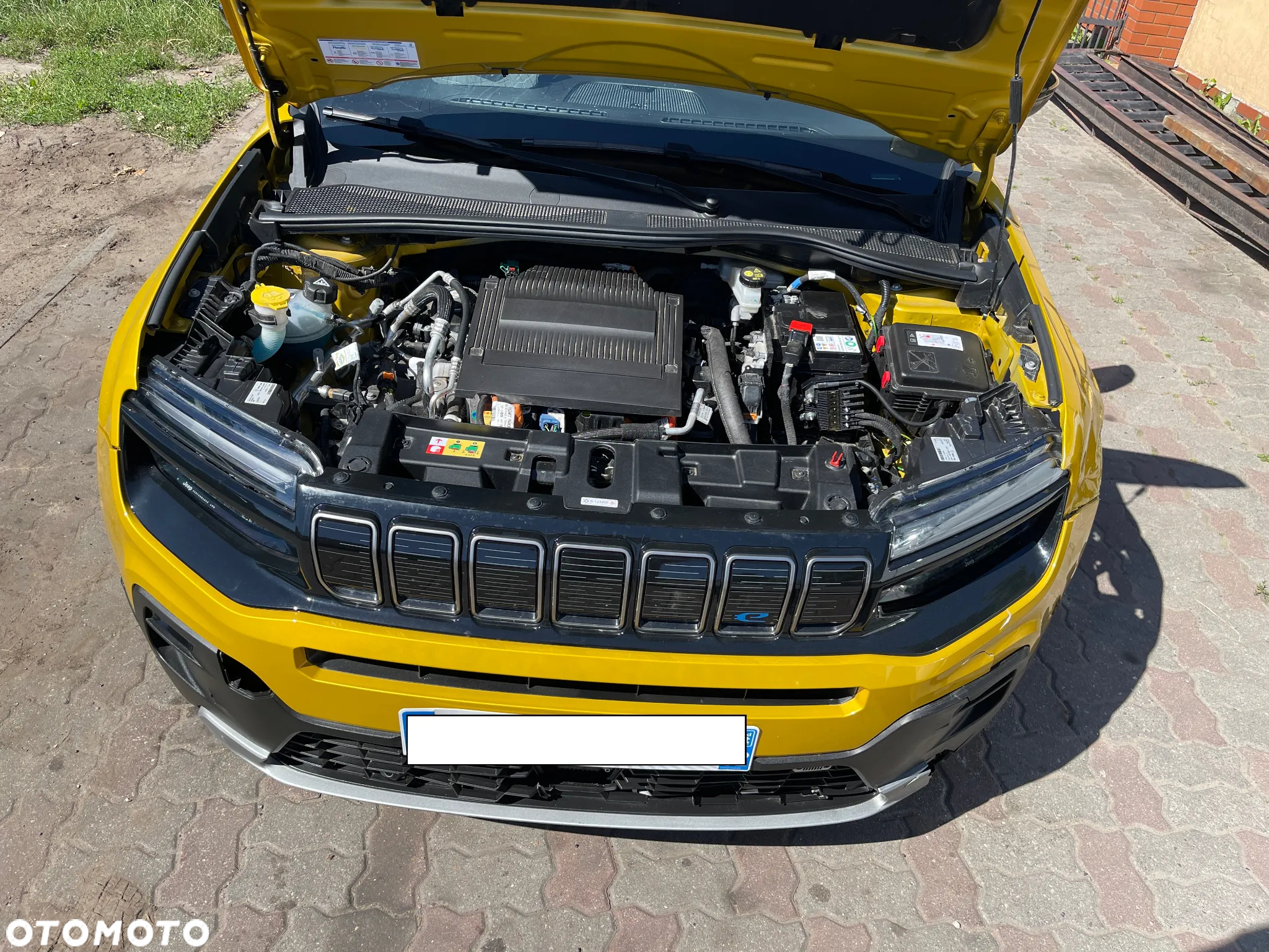 Jeep Avenger 54kWh Summit - 37