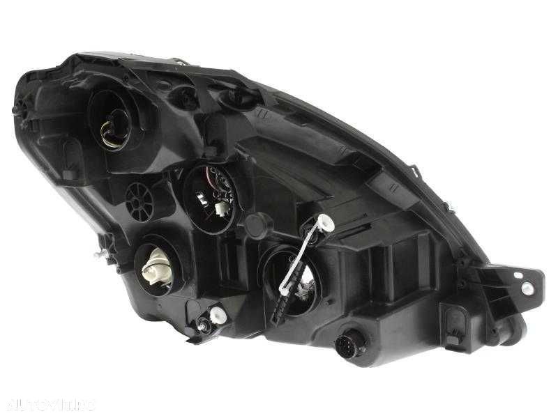 Far stanga/dreapta Iveco Daily 5 an 2011-2014 , faruri noi - 3