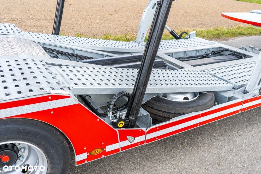 Mercedes-Benz Actros - 22