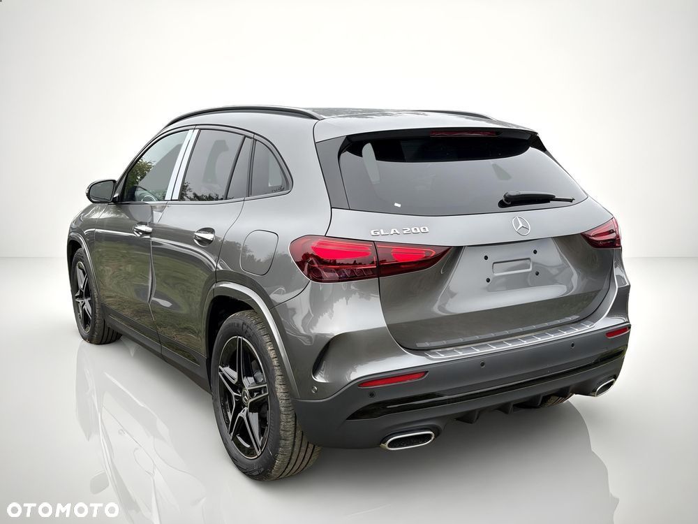 Mercedes-Benz GLA 200 mHEV AMG Line 7G-DCT - 8