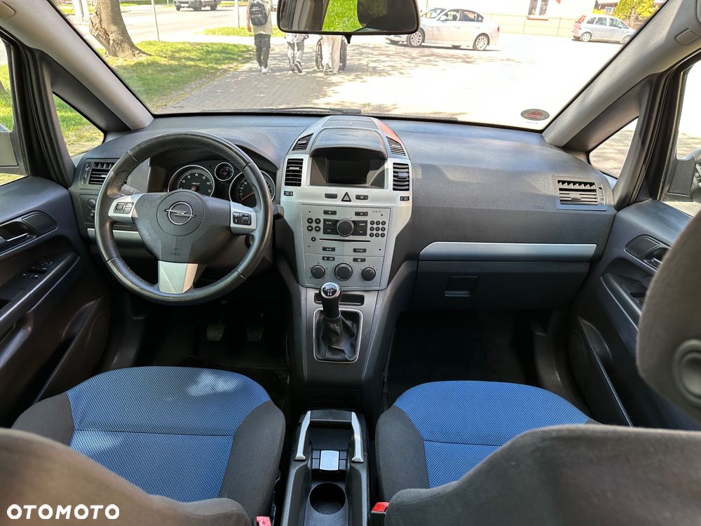 Opel Zafira 1.6 Innovation - 17