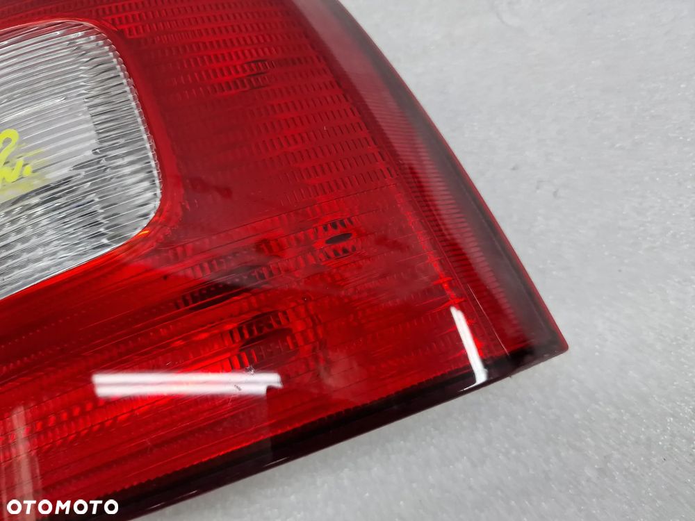 SKODA OCTAVIA 1Z0 / 1Z9 II 2 LIFT 08-12 PRAWA LAMPA TYLNA TYLNIA TYŁ , NR 1Z9945096A , NR LMT82 - 4