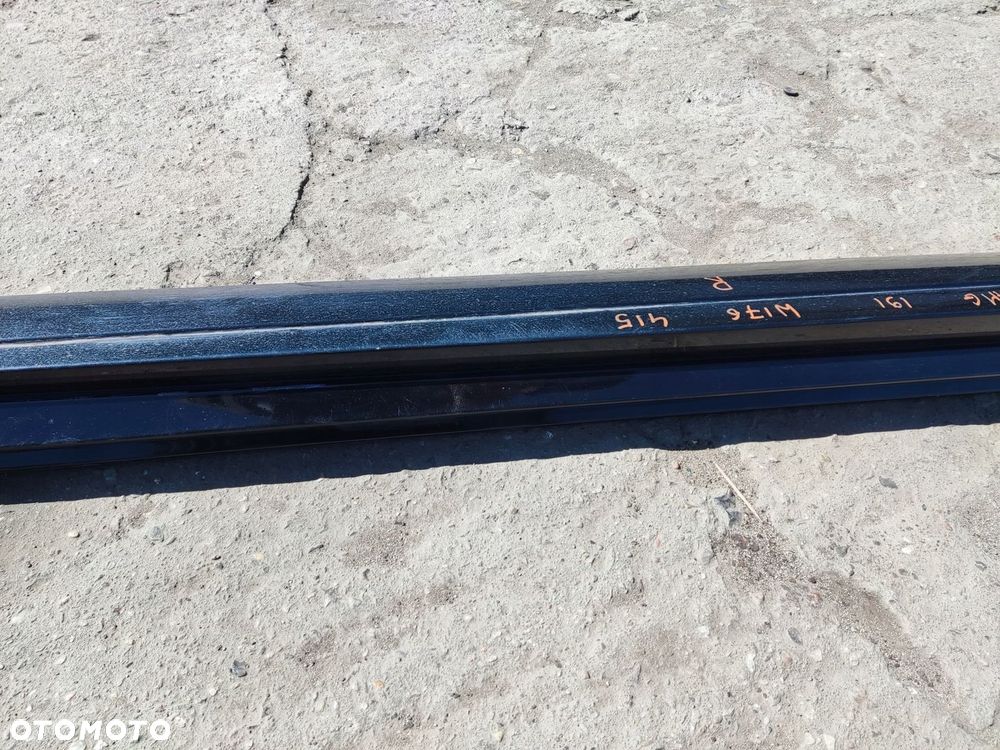 MERCEDES A KLASA W176 LISTWA PROGOWA PRAWA AMG 191 - 7