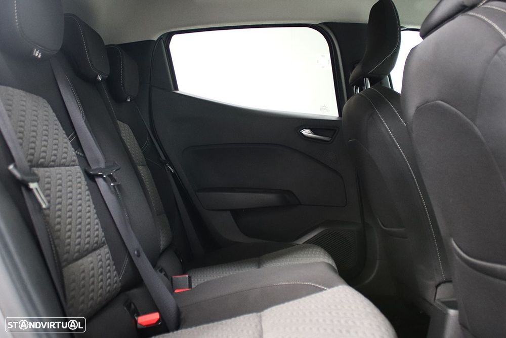 Renault Clio 1.0 TCe Evolution - 23