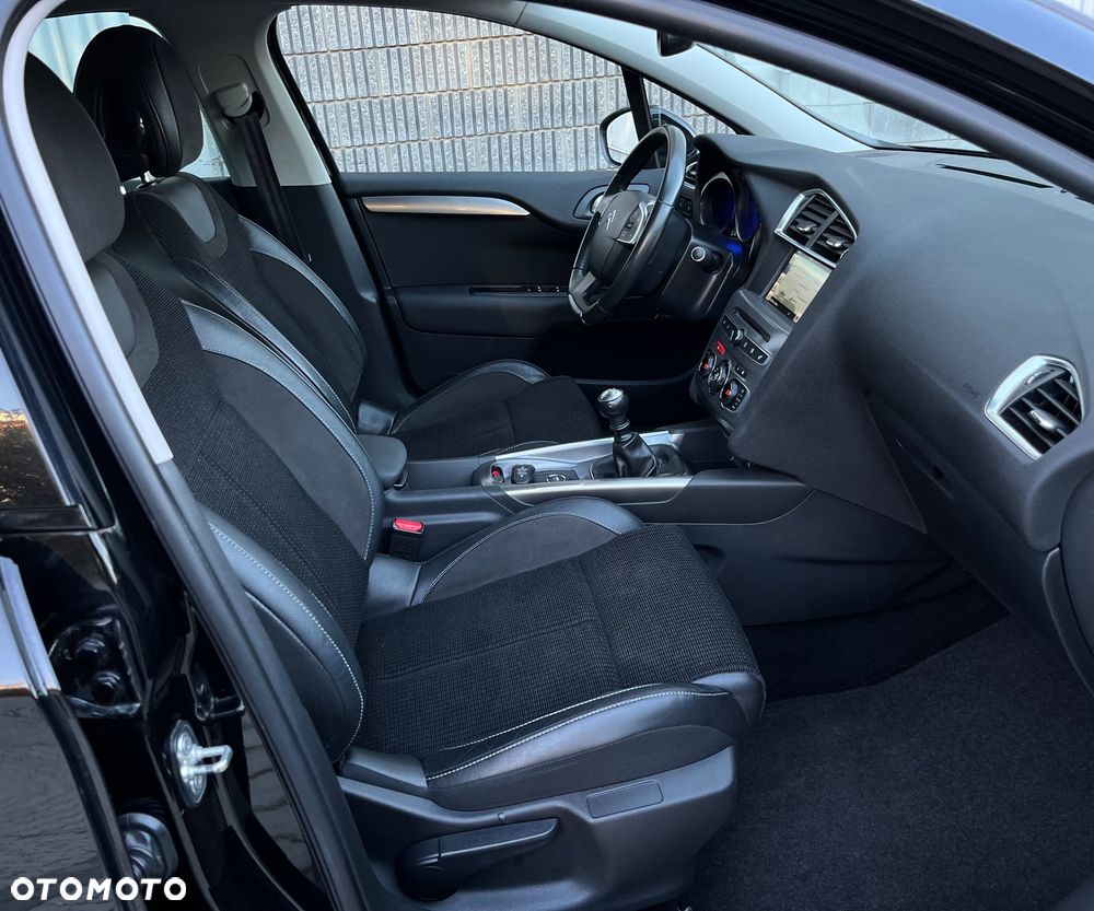 Citroën C4 e-HDi 115 Exclusive - 7