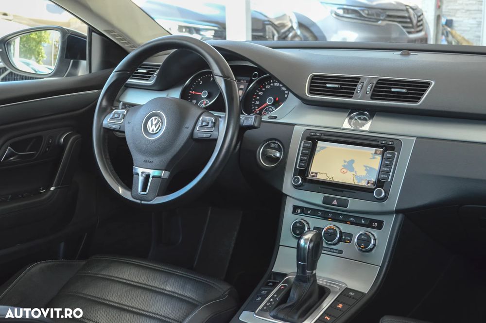 Volkswagen Passat CC 2.0 TDI BlueMotion Technology DSG Exclusive - 5