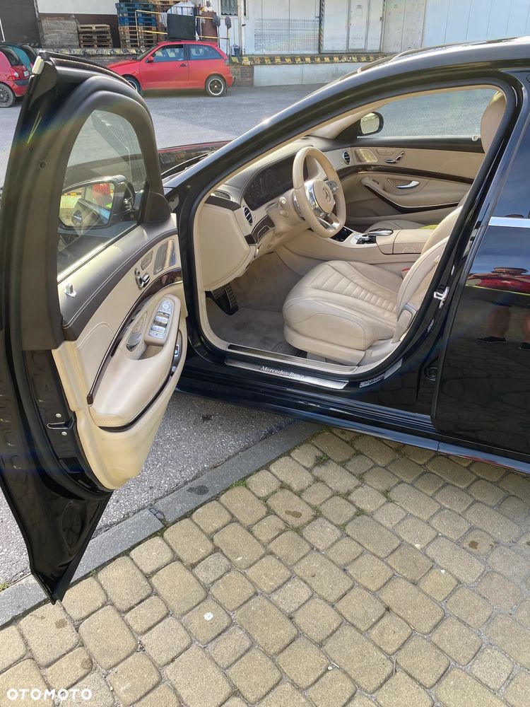 Mercedes-Benz Klasa S 560 4-Matic L 9G-TRONIC - 23