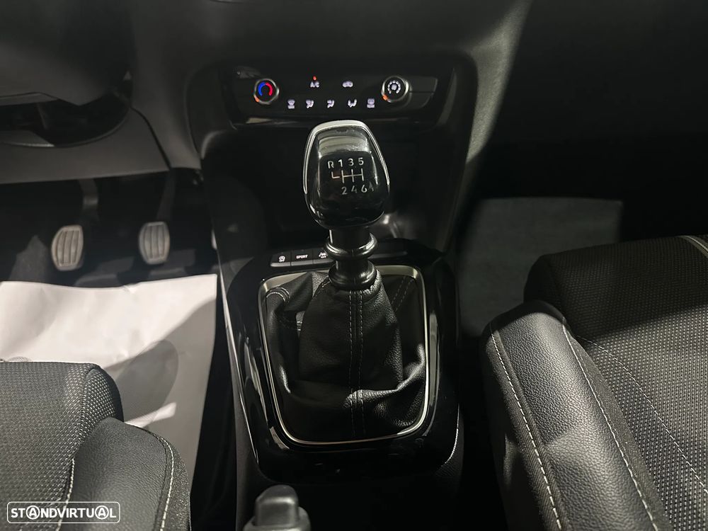 Opel Corsa 1.2 T - 10