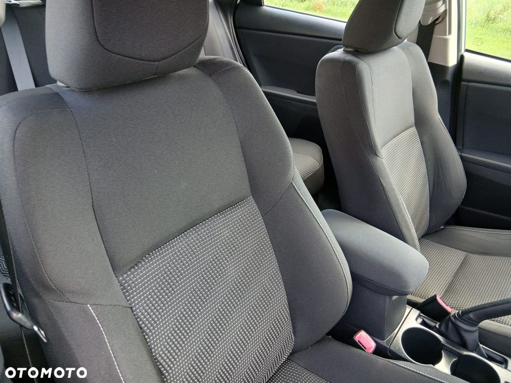 Toyota Auris 1.8 HSD Prestige - 15
