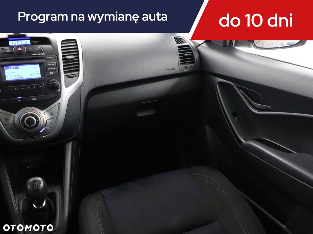 Hyundai ix20 - 10