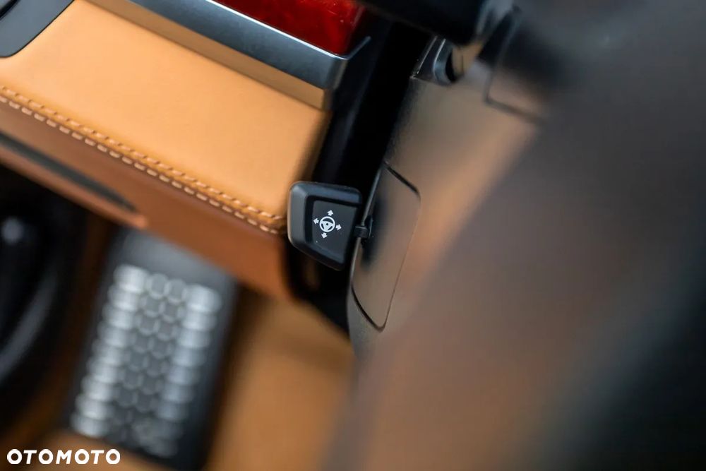 BMW-ALPINA B7 Bi-Turbo Switch-Tronic Langversion - 25