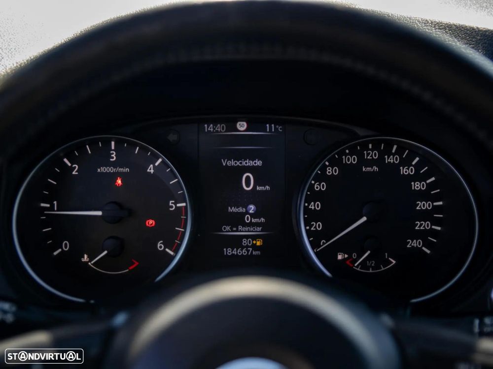 Nissan Qashqai 1.5 dCi N-Connecta 18 - 22