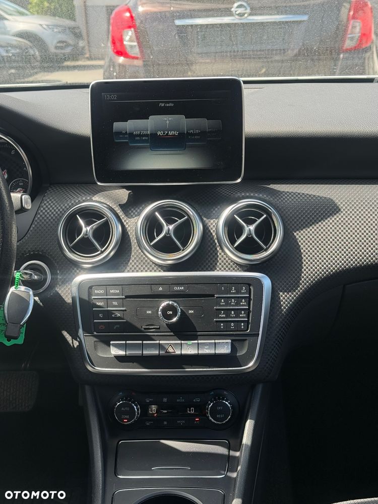 Mercedes-Benz Klasa A 200 (BlueEFFICIENCY) 7G-DCT Urban - 8