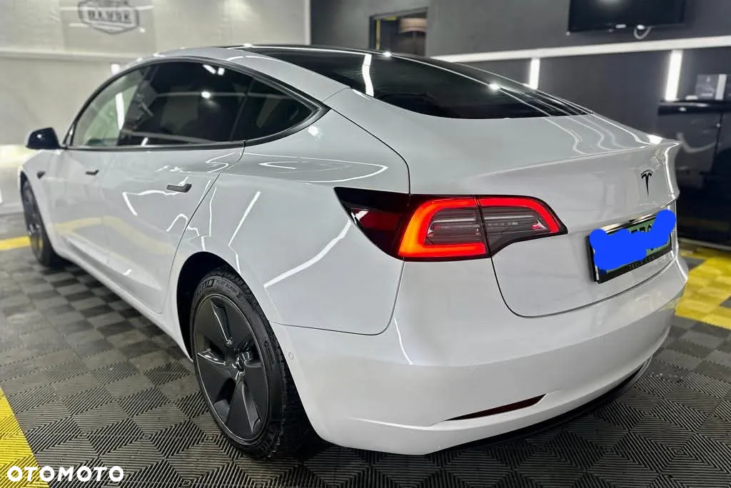 Tesla Model 3 Performance AWD - 4