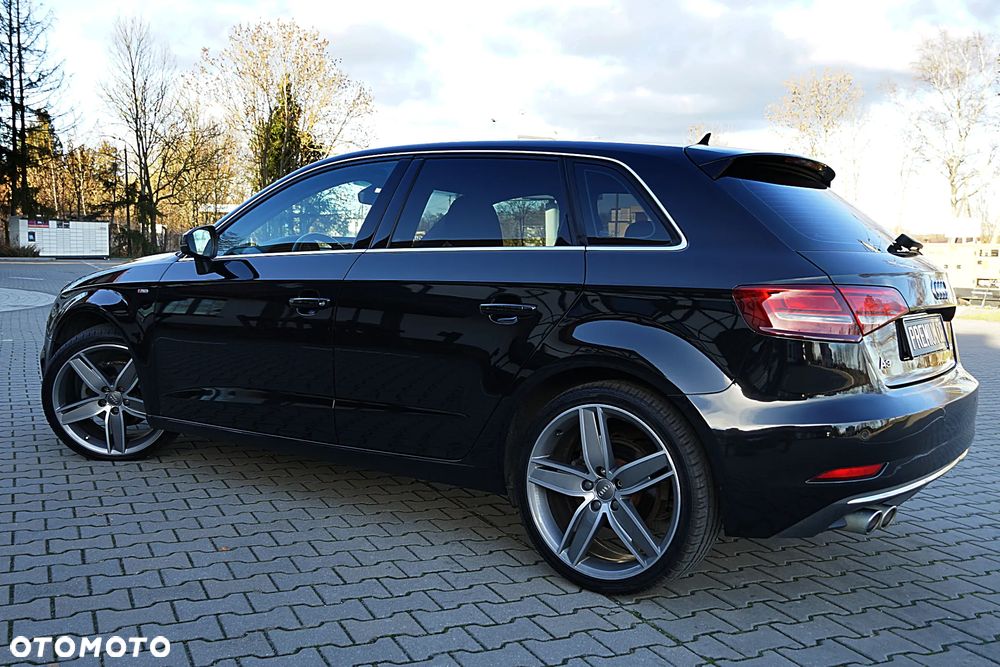 Audi A3 Sportback 2.0 TDI (clean diesel) S tronic S line Sportpaket - 22