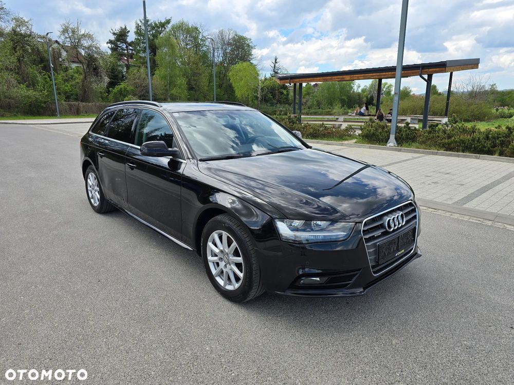 Audi A4 Avant 2.0 TDI DPF quattro Attraction - 29