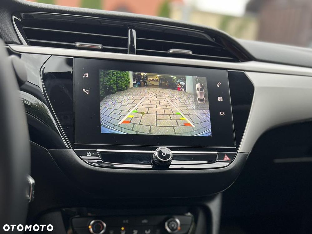 Opel Corsa 1.2 Elegance S&S - 10