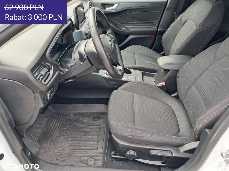 Ford Focus - 11
