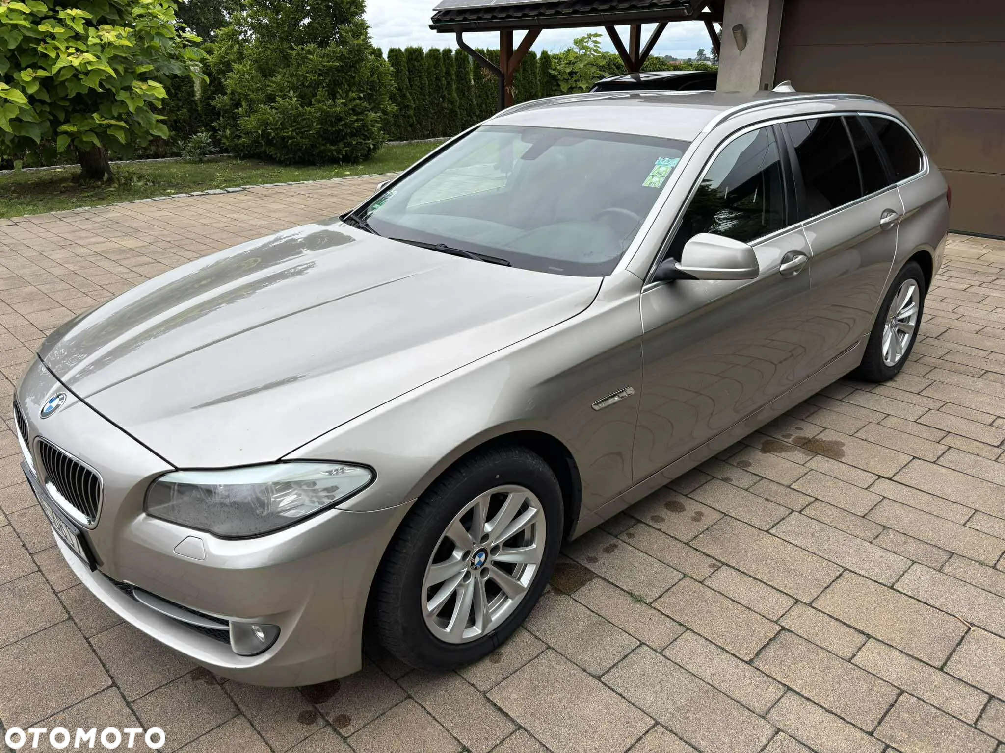 BMW Seria 5 520d Luxury Line - 3