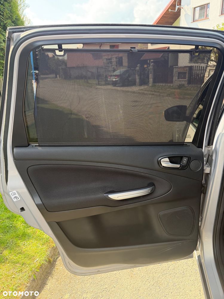 Ford S-Max 2.0 TDCi DPF Titanium X - 21