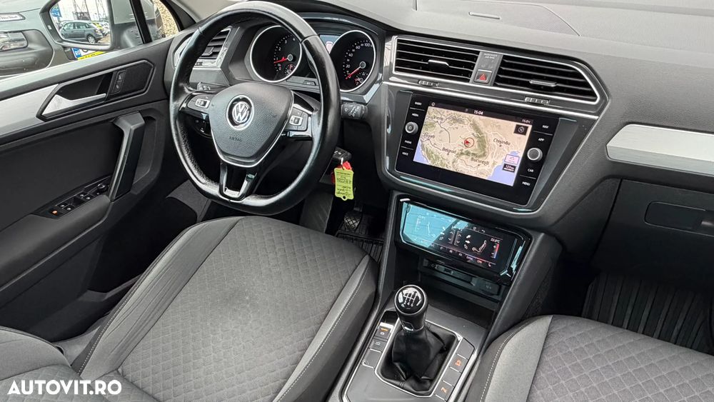 Volkswagen Tiguan - 3
